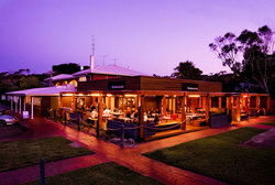 Flinders VIC Airlie Beach Holiday