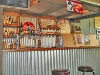 The Lake George Hotel - Airlie Beach Holiday 1