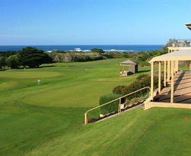 Flinders Golf Club - Airlie Beach Holiday 1