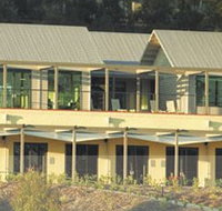 Cypress Lakes Golf  Country Club - Airlie Beach Holiday