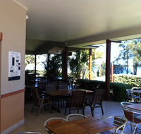 Riverside Tavern - Airlie Beach Holiday