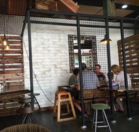Page 27 Cafe - Airlie Beach Holiday