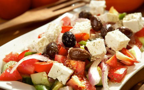 Kafenes Greek Restaurant - Airlie Beach Holiday 0