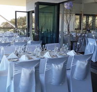 Lighthouse Beach Cafe - Airlie Beach Holiday