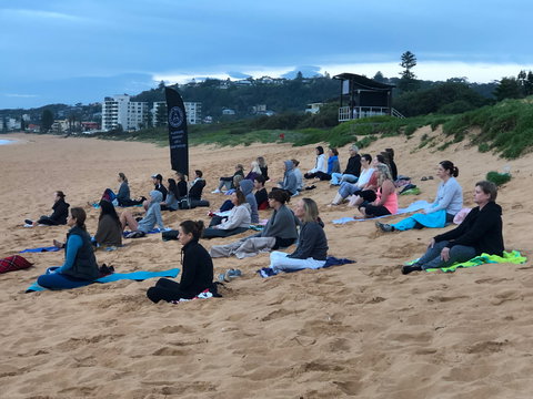 Meditation Mainstream Free Beach Meditation Session Mooloolaba - Airlie Beach Holiday 0