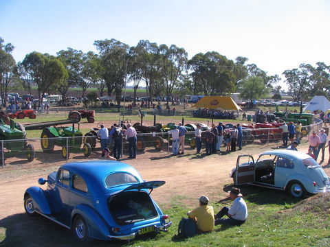 Quirindi Rural Heritage Village - Vintage Machinery And Miniature Railway Rally And Swap Meet - Airlie Beach Holiday 0