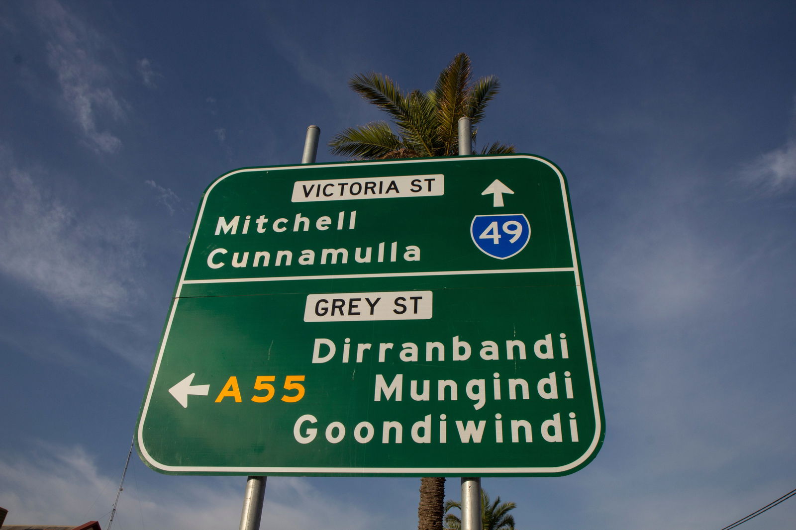 Mungindi NSW Airlie Beach Holiday