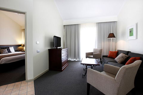 Harrigan's Irish Pub & Accommodation - Airlie Beach Holiday 5