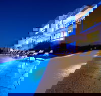 Pinnacles Resort - Airlie Beach Holiday