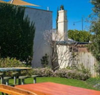 Central Motel Port Fairy - Airlie Beach Holiday