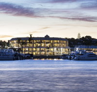 Pier 21 Apartment Hotel - Airlie Beach Holiday