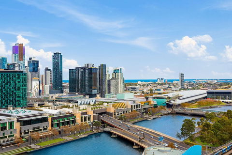 Clarion Suites Gateway - Airlie Beach Holiday 1