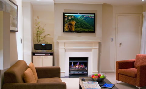 Falls Mountain Retreat - Airlie Beach Holiday 5