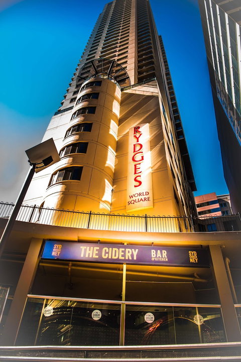 Rydges World Square - Airlie Beach Holiday 2