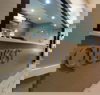 Quest Maitland Serviced Apartments - Airlie Beach Holiday