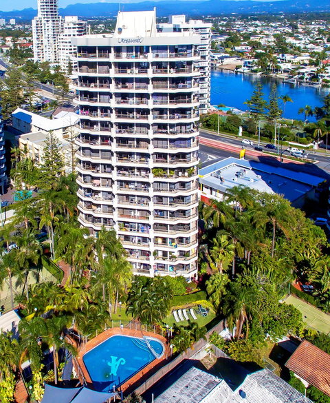 Aristocrat Apartments - Airlie Beach Holiday 0