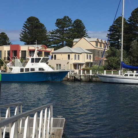 Dockside Waterfront Indulgence - Airlie Beach Holiday 2