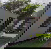 Christmas Creek Cafe  Cabins - Airlie Beach Holiday