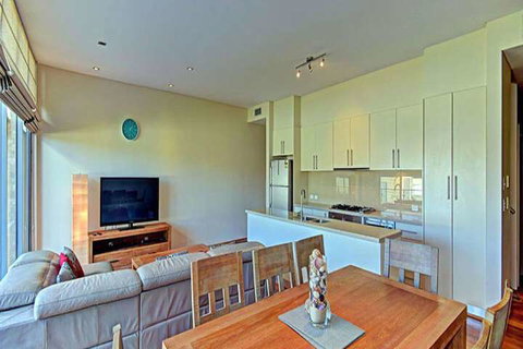 Aqua Viva 2 - Airlie Beach Holiday 4