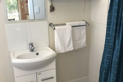 Padthaway Caravan Park - Airlie Beach Holiday 7