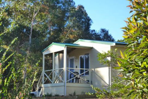 Padthaway Caravan Park - Airlie Beach Holiday 0