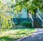 Paddys Creek Retreat - Airlie Beach Holiday