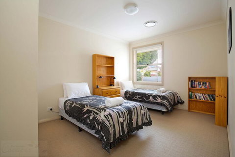 Refresham - Airlie Beach Holiday 6