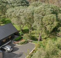 Margaret River Bungalows - Airlie Beach Holiday
