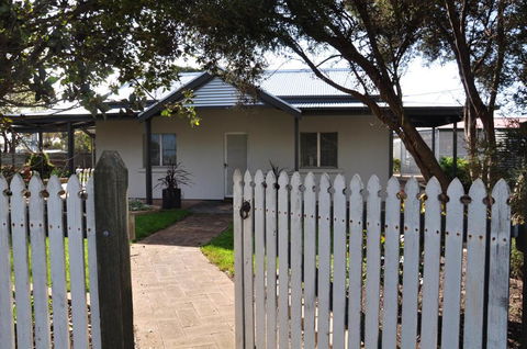 Girraween House - Airlie Beach Holiday 3