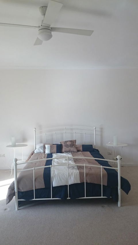 Hilltop Escape B&B - Airlie Beach Holiday 6