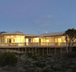 White Sands Holiday Retreat - Airlie Beach Holiday