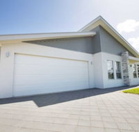 Brock's Base - Airlie Beach Holiday
