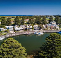 Edge17 Port Fairy Wharf - Airlie Beach Holiday