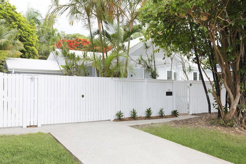 A PERFECT STAY - Barrel And Branch - Airlie Beach Holiday 1