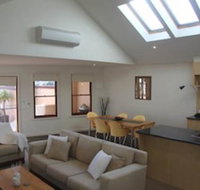 Tennysons on Sackville - Airlie Beach Holiday