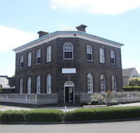 The Ivy Bank - Airlie Beach Holiday