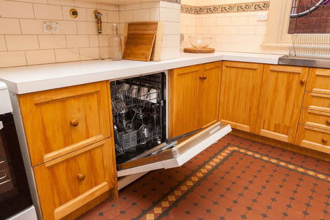 MADELINE, 1BDR Fitzroy Apartment - Airlie Beach Holiday 5