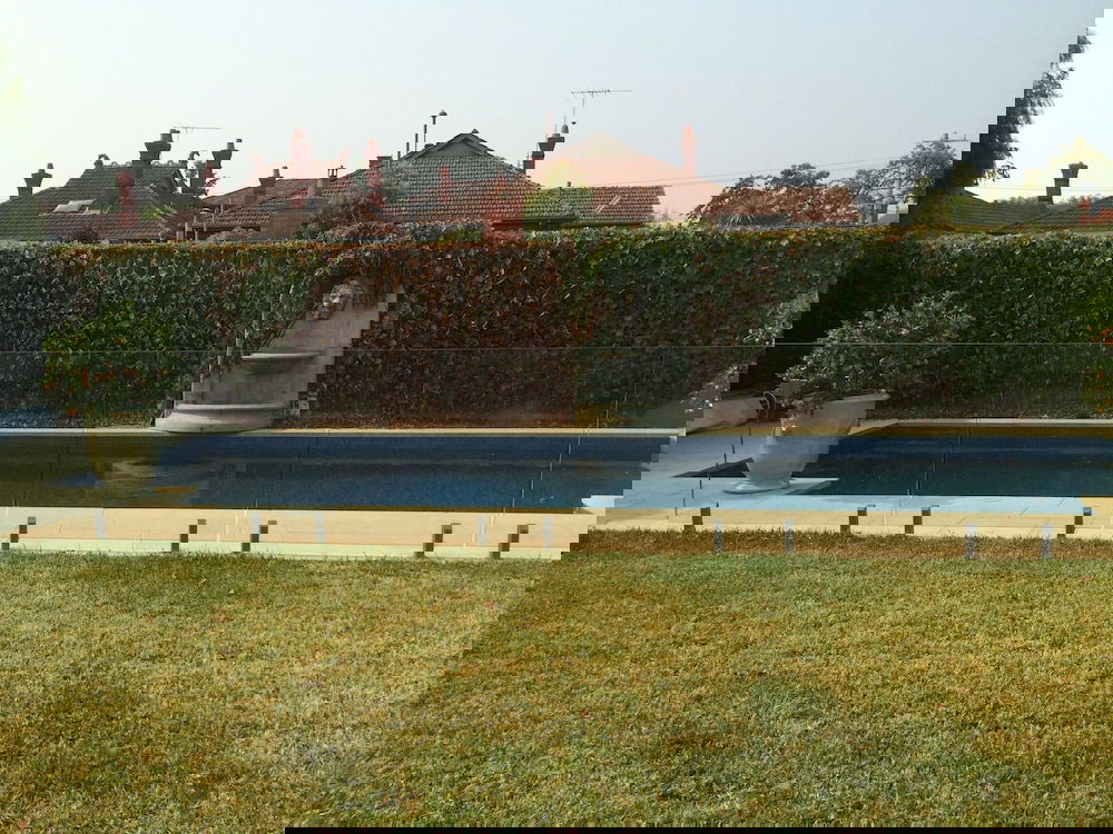 Armadale North VIC Airlie Beach Holiday