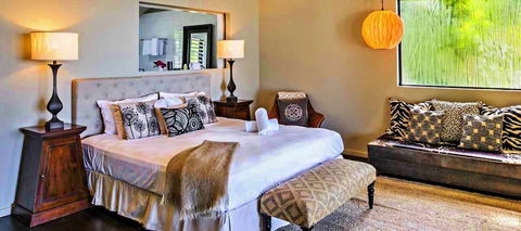 Oceans Edge Beach House At Oak Beach - Airlie Beach Holiday 5