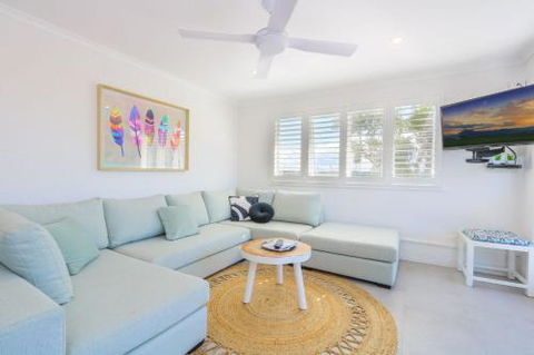 Kingscliff Private Beachfront Accomodation - Airlie Beach Holiday 0
