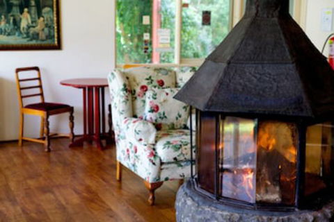 Sanctuary House Resort Motel - Airlie Beach Holiday 0