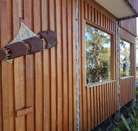 Bed in the Treetops Bed  Breakfast - Airlie Beach Holiday
