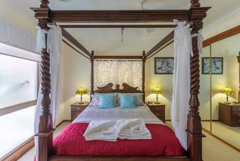 Fairy Wren Cottage Country To Coast Retreat - Airlie Beach Holiday 3