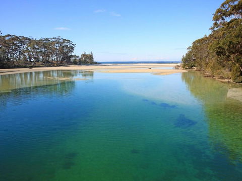 Jervis Bay Beach Shack Pet Friendly - Airlie Beach Holiday 6
