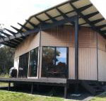 BAY of FIRES ECO HUT off grid experience at Binalong Bay - Airlie Beach Holiday