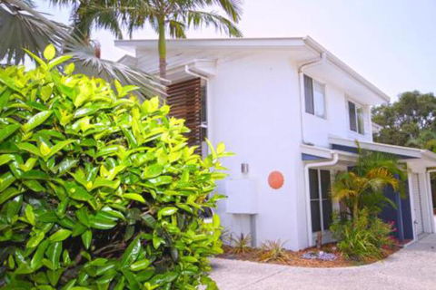 FANTASTIC HOLIDAY UNIT In A PERFECT LOCATION - Airlie Beach Holiday 0