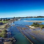 Fairholme 5 Opposite Lake - Airlie Beach Holiday 0