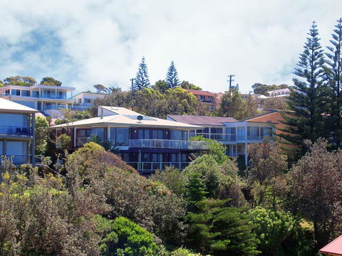 BEDARRA MOLLYMOOK BEACH - Airlie Beach Holiday 6