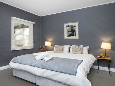 Bourne Cottage Perfect For All Seasons - Airlie Beach Holiday 1
