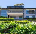 Coastal Calm relax revive rejuvenate - Airlie Beach Holiday